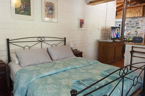 Trevalia Accommodation - ACT Tourism 26