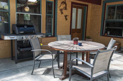 Trevalia Accommodation - ACT Tourism 21