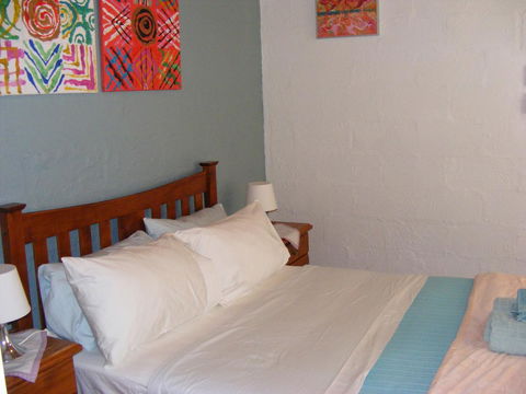 Trevalia Accommodation - ACT Tourism 11