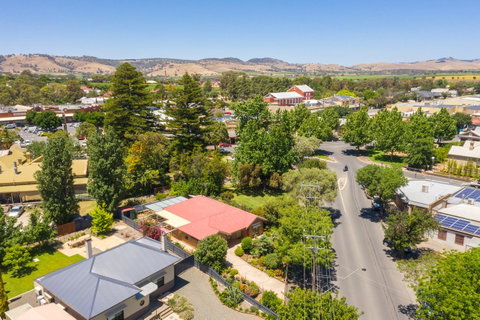 Tanunda\'s Magpie House - ACT Tourism 26