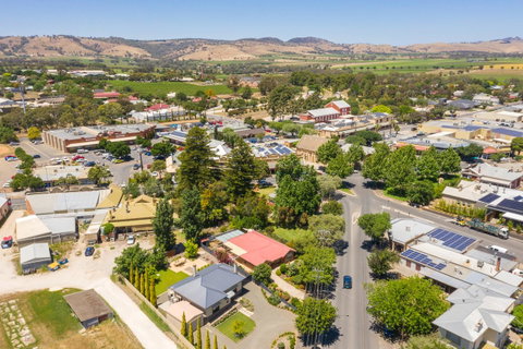 Tanunda\'s Magpie House - ACT Tourism 27