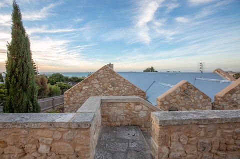 Lucy's Cottage - ACT Tourism 20