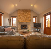 Lucy's Cottage - ACT Tourism