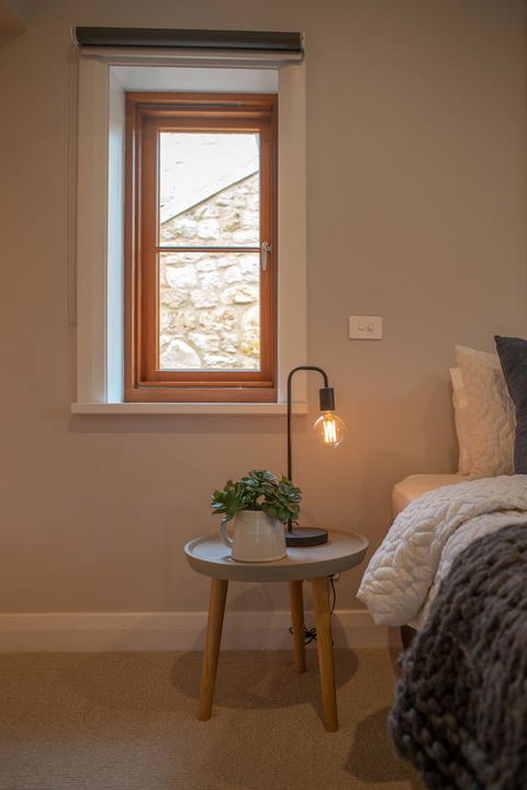 Lucy's Cottage - ACT Tourism 6