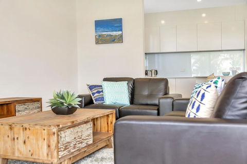 Eastern Breeze - ACT Tourism 28
