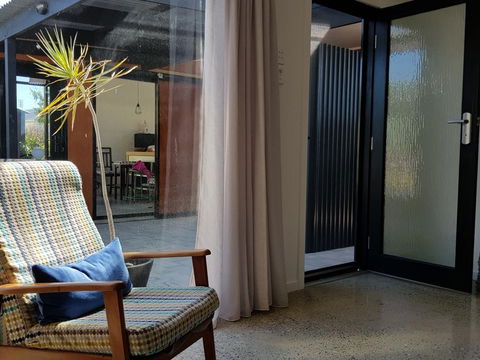 Sinclair Eco House - ACT Tourism 27