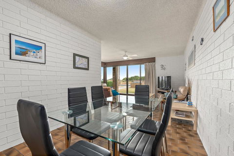 Sun & Surf Aldinga Beach Apartment - ACT Tourism 5