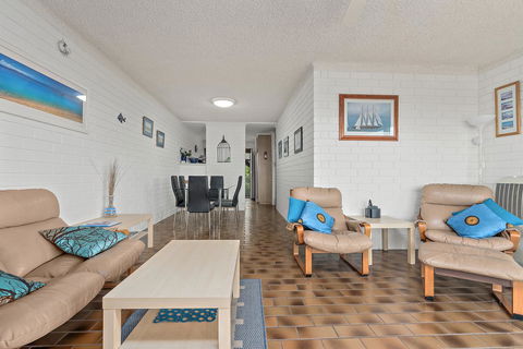 Sun & Surf Aldinga Beach Apartment - ACT Tourism 4