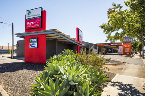 Nightcap At Finsbury Hotel - ACT Tourism 4