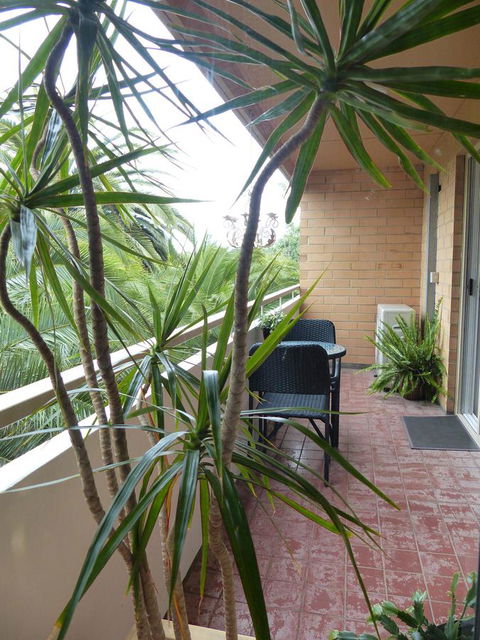 Monaco Court Apartment Adelaide - ACT Tourism 13