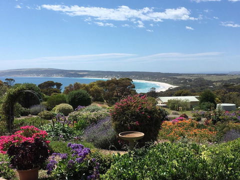 Emu Bay Holiday Homes - ACT Tourism 19