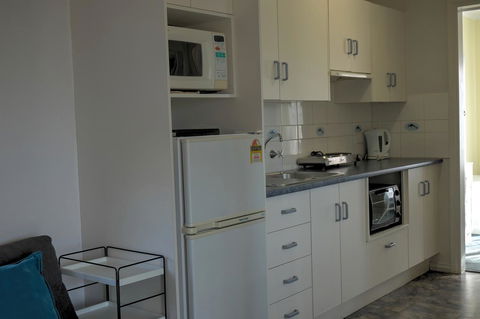 Emu Bay Holiday Homes - ACT Tourism 28