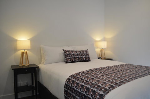 Whitmore SQ - ACT Tourism 11