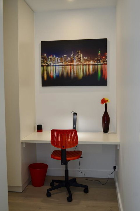 Whitmore SQ - ACT Tourism 8