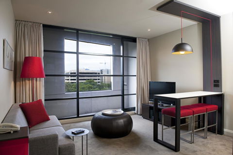 Mantra Hindmarsh Square - ACT Tourism 13