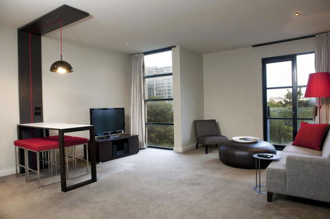 Mantra Hindmarsh Square - ACT Tourism 23