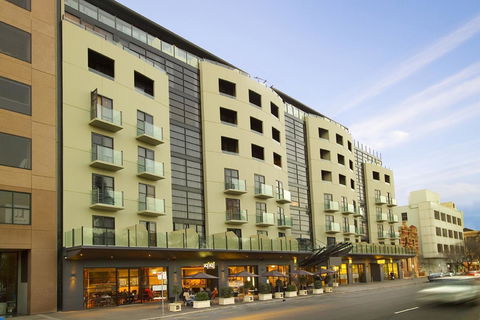 Mantra Hindmarsh Square - ACT Tourism 18