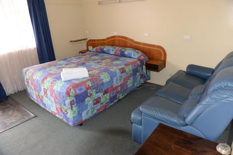 Ardeanal Motel - ACT Tourism 29