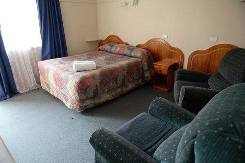 Ardeanal Motel - ACT Tourism 35