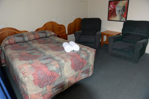 Ardeanal Motel - ACT Tourism 32