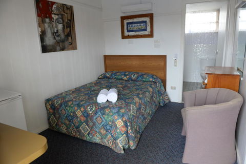 Ardeanal Motel - ACT Tourism 23