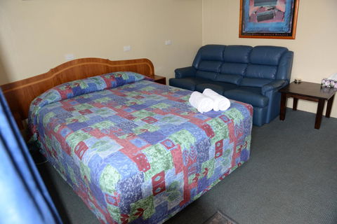 Ardeanal Motel - ACT Tourism 28