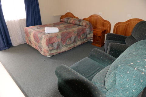 Ardeanal Motel - ACT Tourism 33