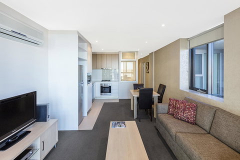 IStay Precinct Adelaide - ACT Tourism 24