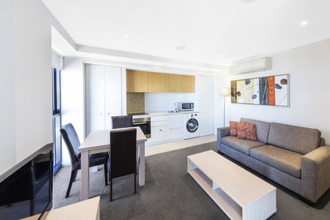 IStay Precinct Adelaide - ACT Tourism 13