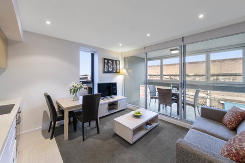 IStay Precinct Adelaide - ACT Tourism 28