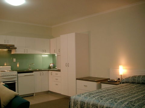 McLaren Vale Motel & Apartments - ACT Tourism 21