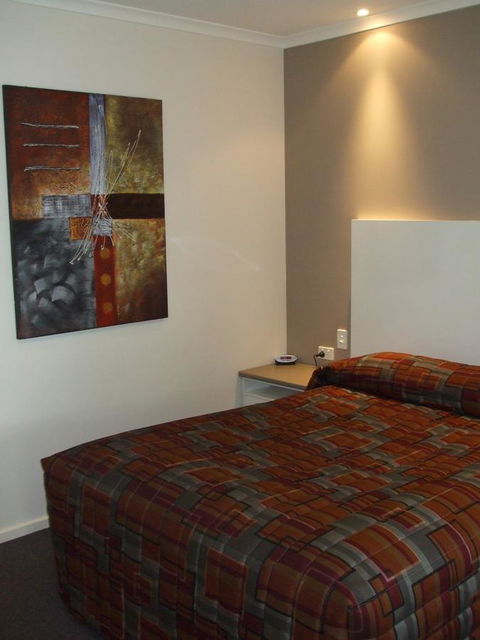 McLaren Vale Motel & Apartments - ACT Tourism 7