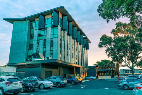 Marion Hotel - ACT Tourism 1