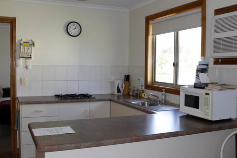 Cape Jervis Holiday Units - ACT Tourism 22