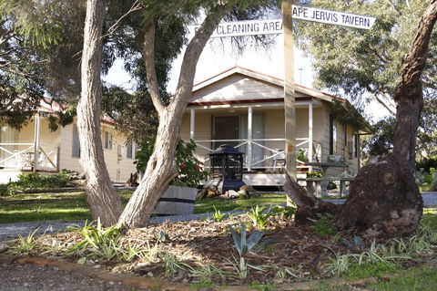 Cape Jervis Holiday Units - ACT Tourism 19