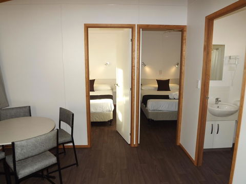 Ceduna Foreshore Caravan Park - ACT Tourism 10