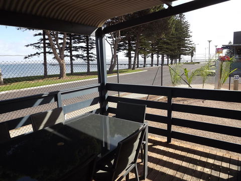 Ceduna Foreshore Caravan Park - ACT Tourism 15