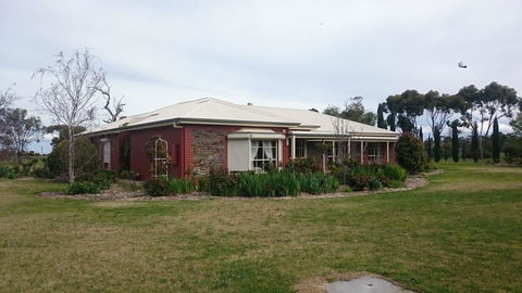 Gaerwood B&B - ACT Tourism 15