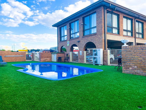 Cumberland Motor Inn - ACT Tourism 3