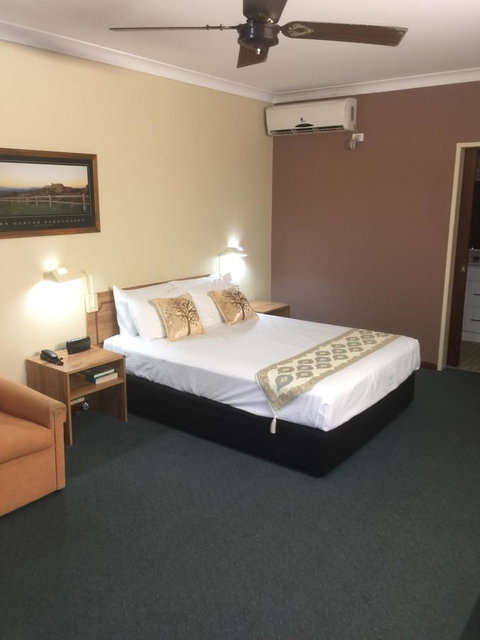 Cumberland Motor Inn - ACT Tourism 25