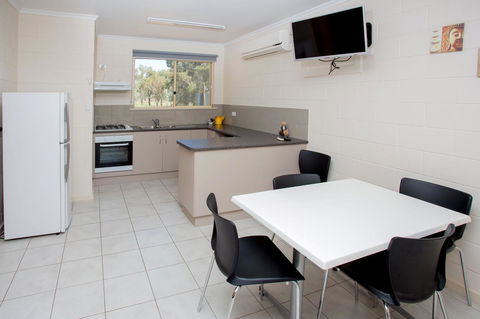 Discovery Parks - Lake Bonney - ACT Tourism 12