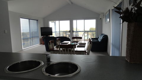Kangaroo Island Bayview Villas - ACT Tourism 1