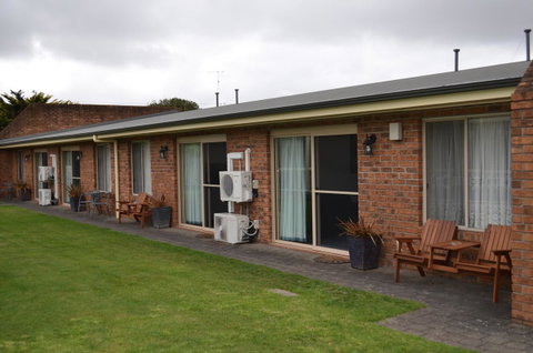 Arkana Motor Inn & Terrace Apartments - ACT Tourism 15