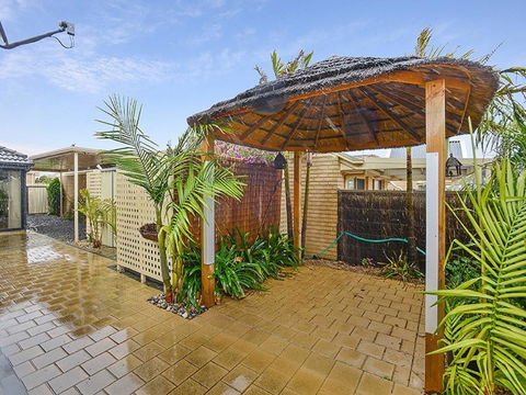 Lakeside - Encounter Bay - ACT Tourism 17