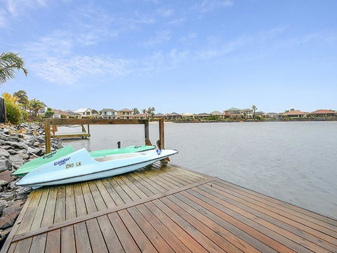 Lakeside - Encounter Bay - ACT Tourism 0