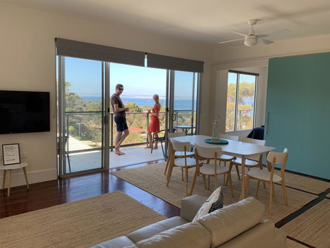 Sunrise On Falie Seaview Eco Accommodation - ACT Tourism 18