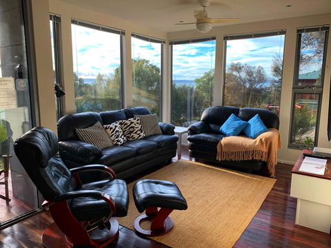 Sunrise On Falie Seaview Eco Accommodation - ACT Tourism 16