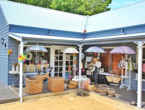 SkyView Villa - ACT Tourism 8