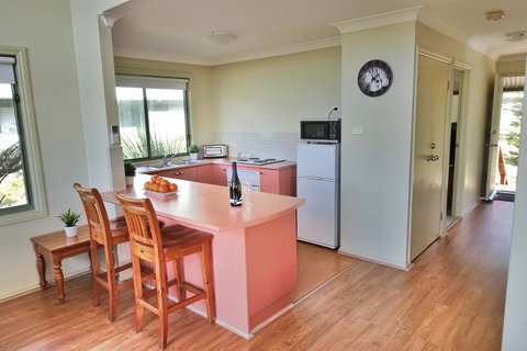 SkyView Villa - ACT Tourism 22