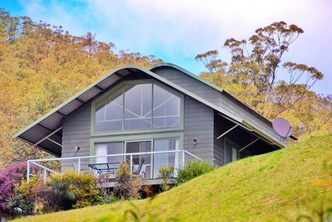 SkyView Villa - ACT Tourism 1
